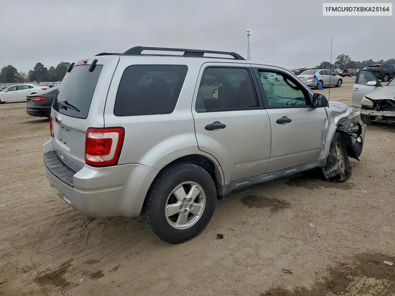 1FMCU9D7XBKA25164 2011 Ford Escape Xlt