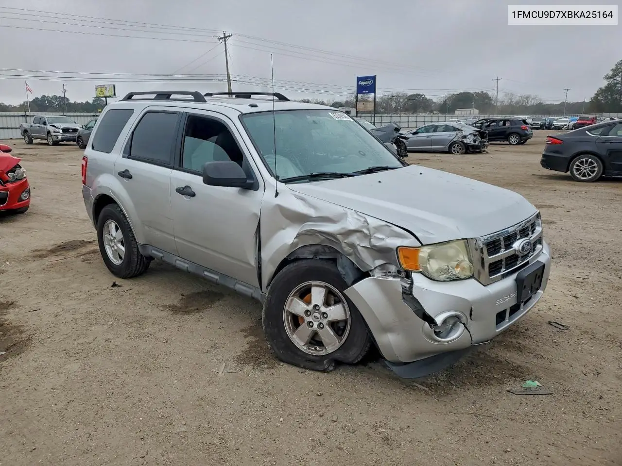1FMCU9D7XBKA25164 2011 Ford Escape Xlt