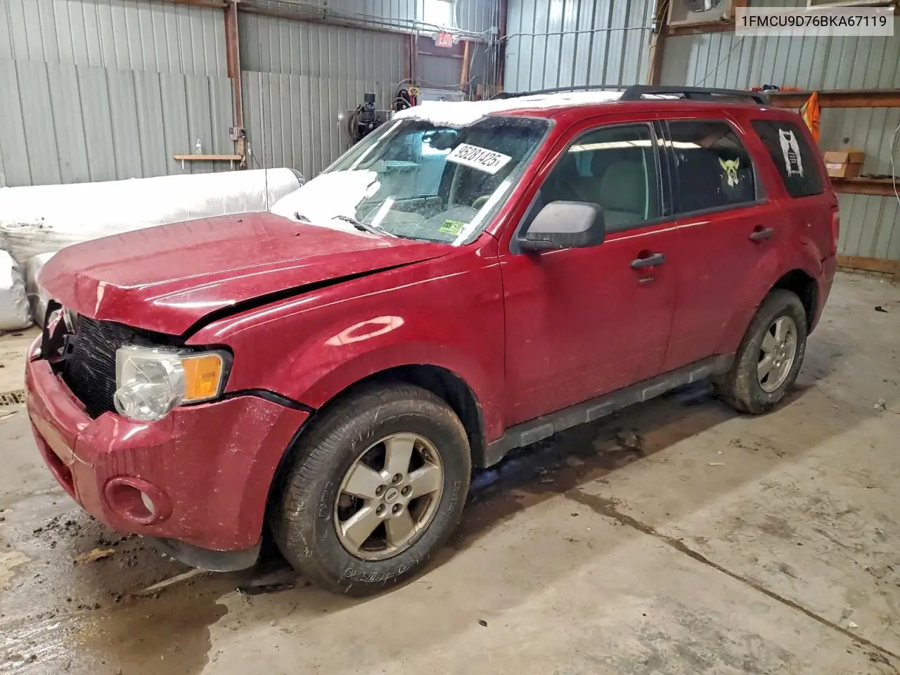 1FMCU9D76BKA67119 2011 Ford Escape Xlt