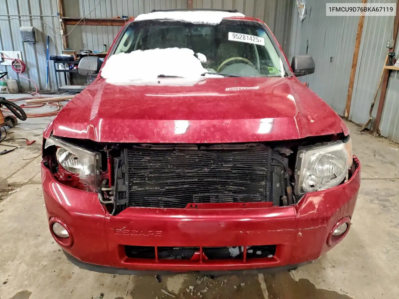1FMCU9D76BKA67119 2011 Ford Escape Xlt