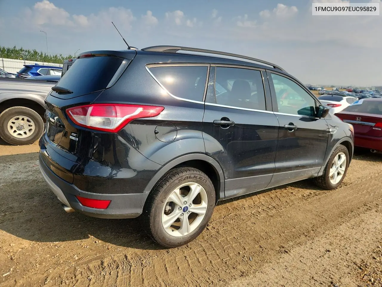 1FMCU9G97EUC95829 2014 Ford Escape Se