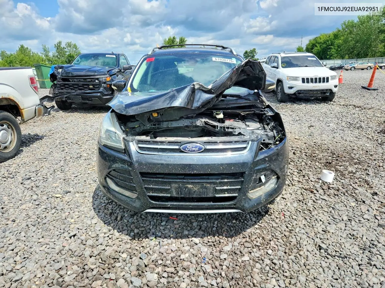 1FMCU0J92EUA92951 2014 Ford Escape Titanium