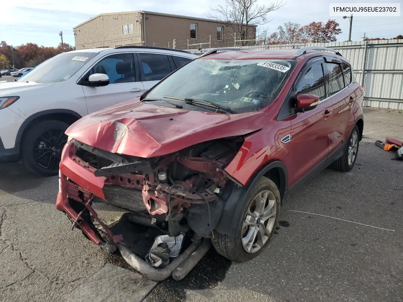 1FMCU0J95EUE23702 2014 Ford Escape Titanium