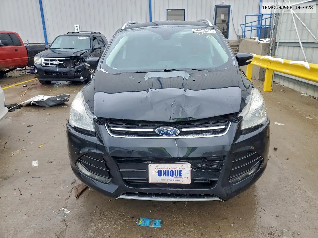 1FMCU9J95EUD67328 2014 Ford Escape Titanium
