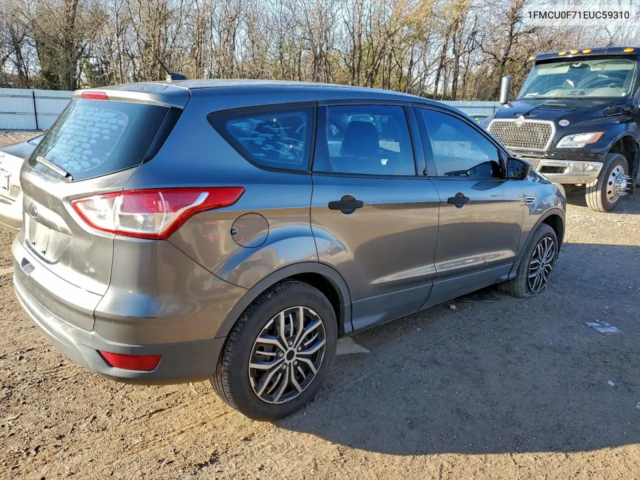 1FMCU0F71EUC59310 2014 Ford Escape S