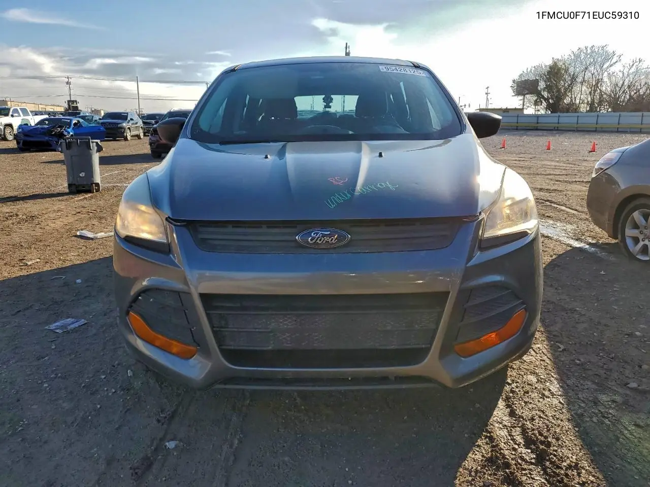 1FMCU0F71EUC59310 2014 Ford Escape S
