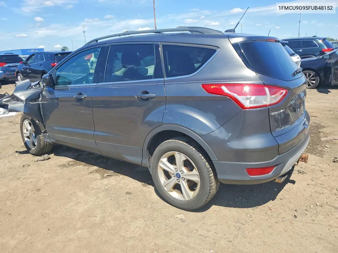 1FMCU9G95FUB48152 2015 Ford Escape Se