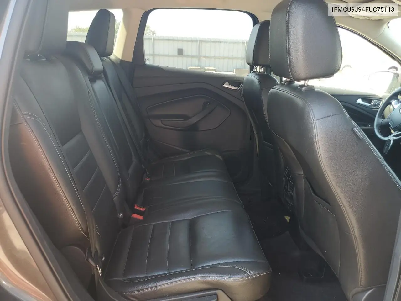 1FMCU9J94FUC75113 2015 Ford Escape Titanium