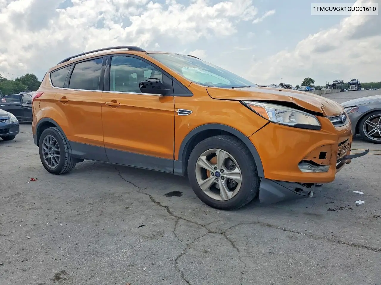 1FMCU9GX1GUC01610 2016 Ford Escape Se