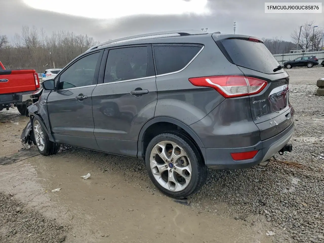 1FMCU0J90GUC85876 2016 Ford Escape Titanium