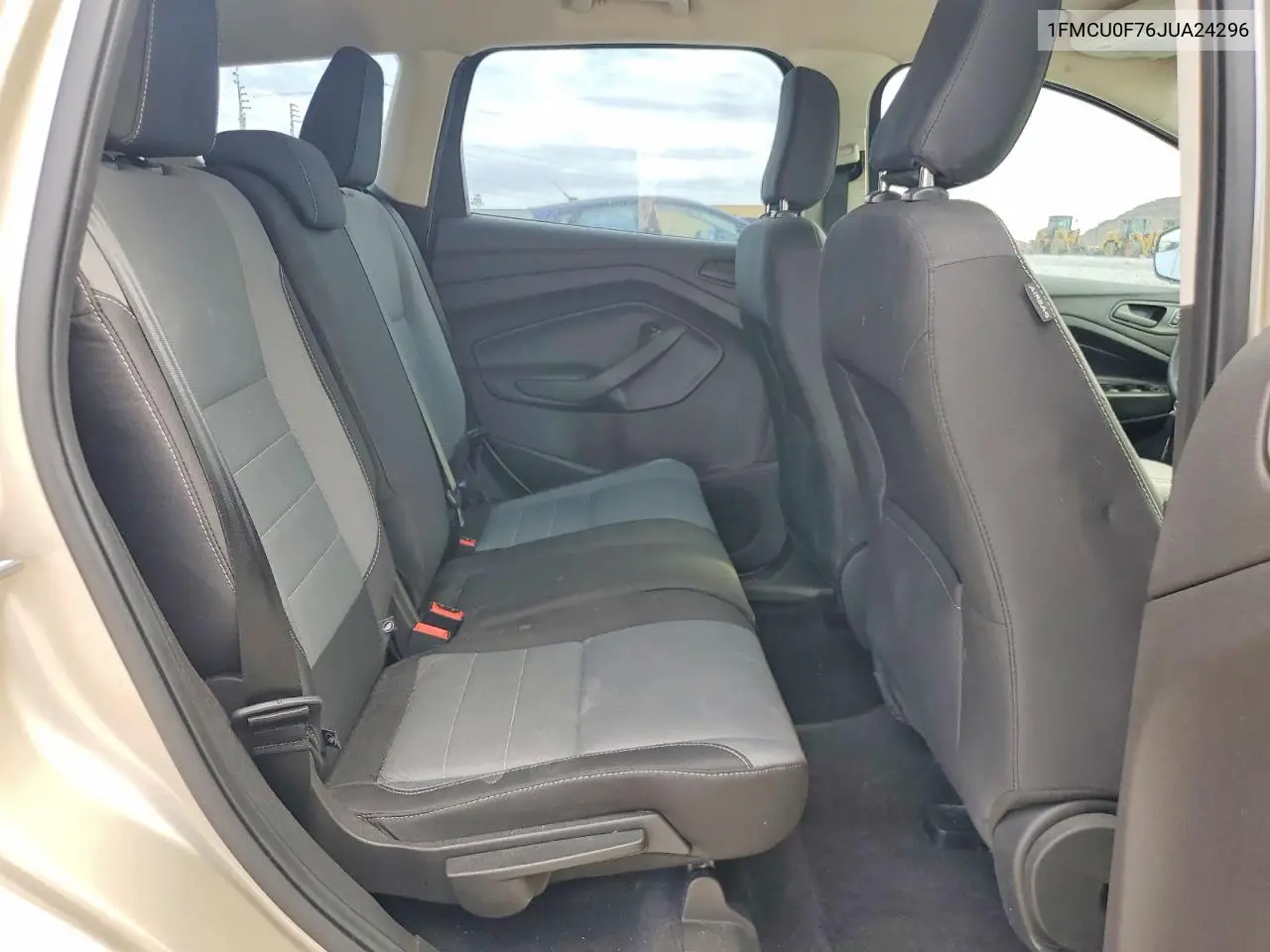 1FMCU0F76JUA24296 2018 Ford Escape S