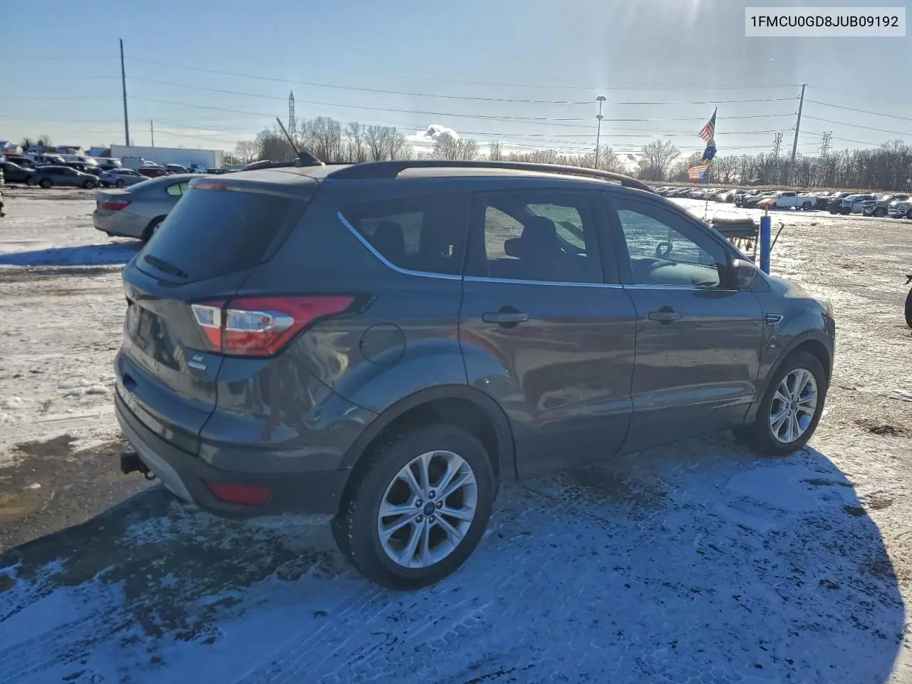 1FMCU0GD8JUB09192 2018 Ford Escape Se