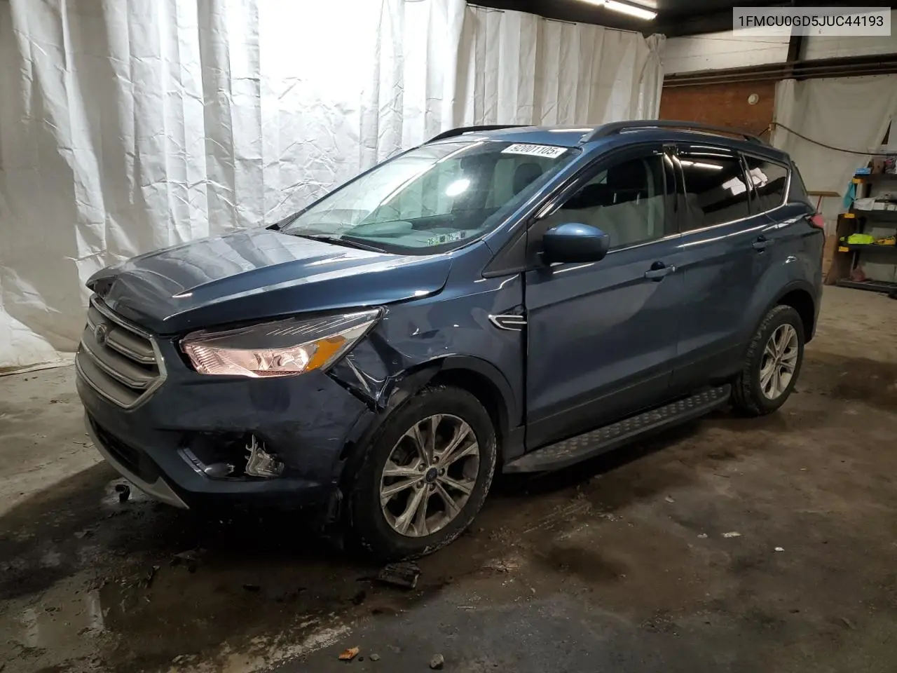 1FMCU0GD5JUC44193 2018 Ford Escape Se