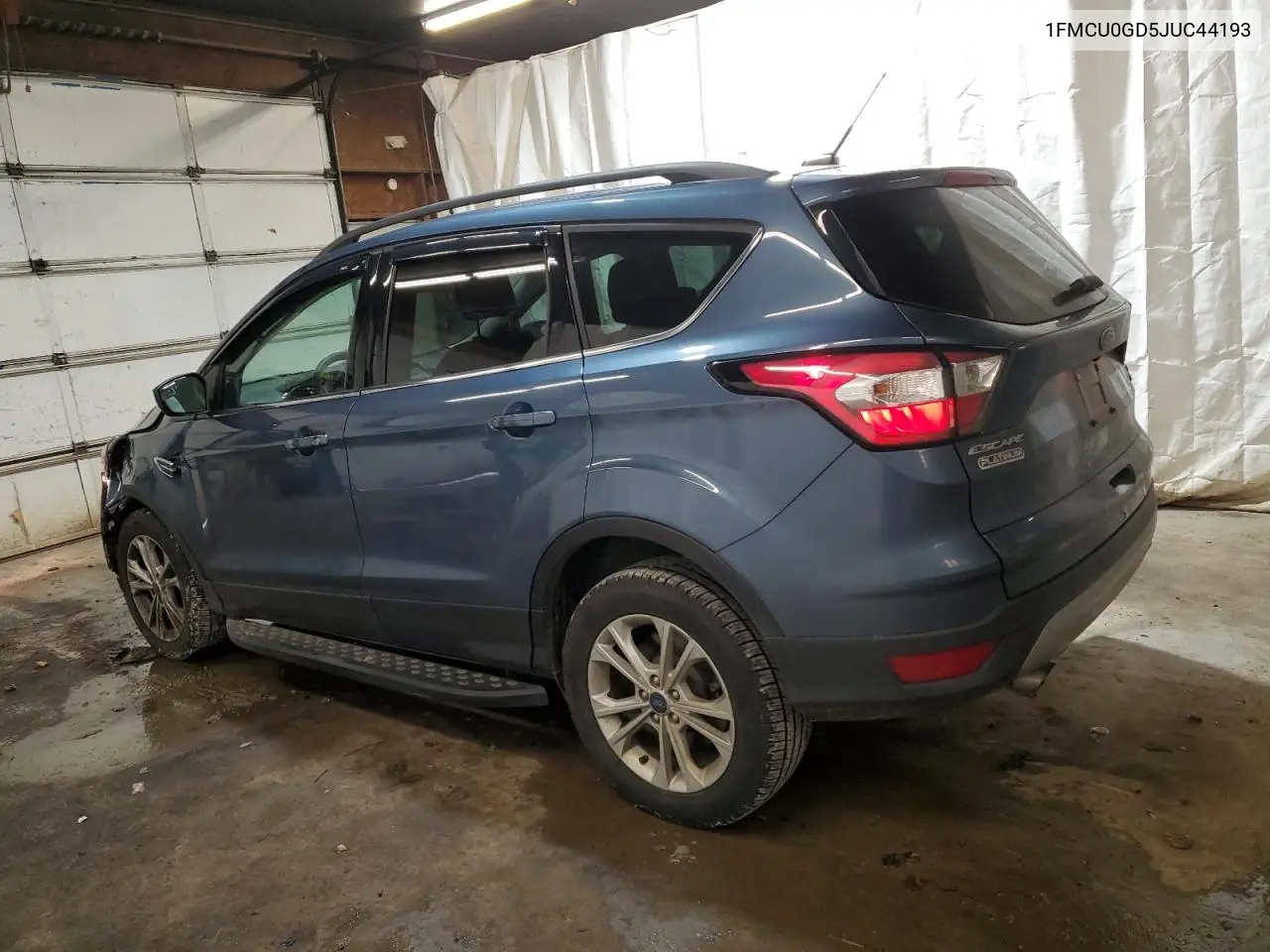1FMCU0GD5JUC44193 2018 Ford Escape Se
