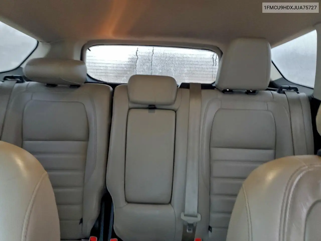 1FMCU9HDXJUA75727 2018 Ford Escape Sel