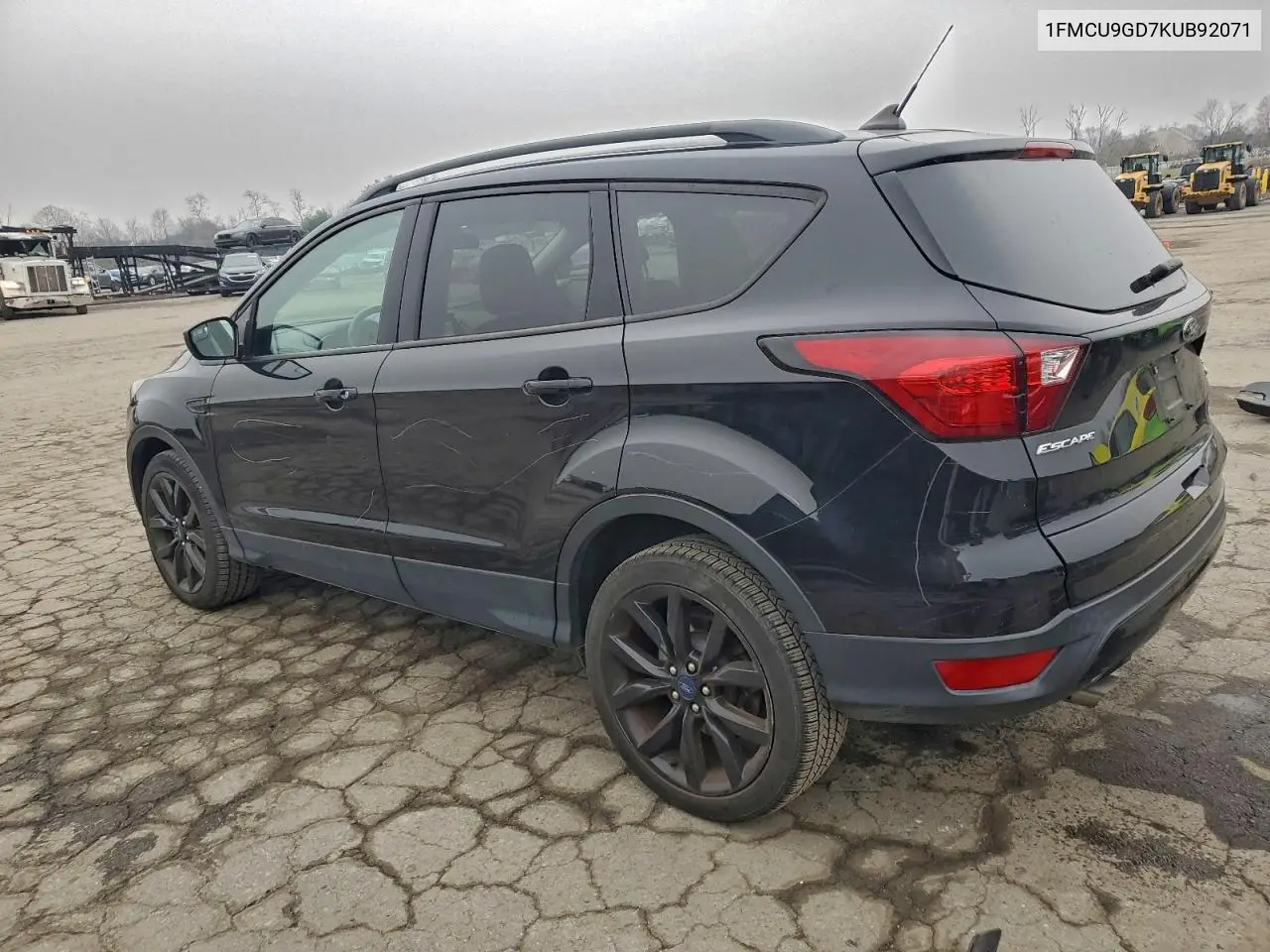 1FMCU9GD7KUB92071 2019 Ford Escape Se