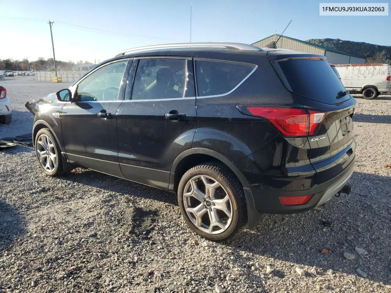 1FMCU9J93KUA32063 2019 Ford Escape Titanium