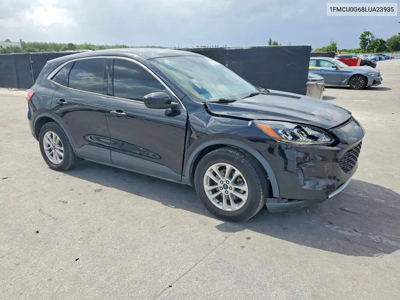 2020 Ford Escape Se VIN: 1FMCU0G68LUA23935 Lot: 61239046