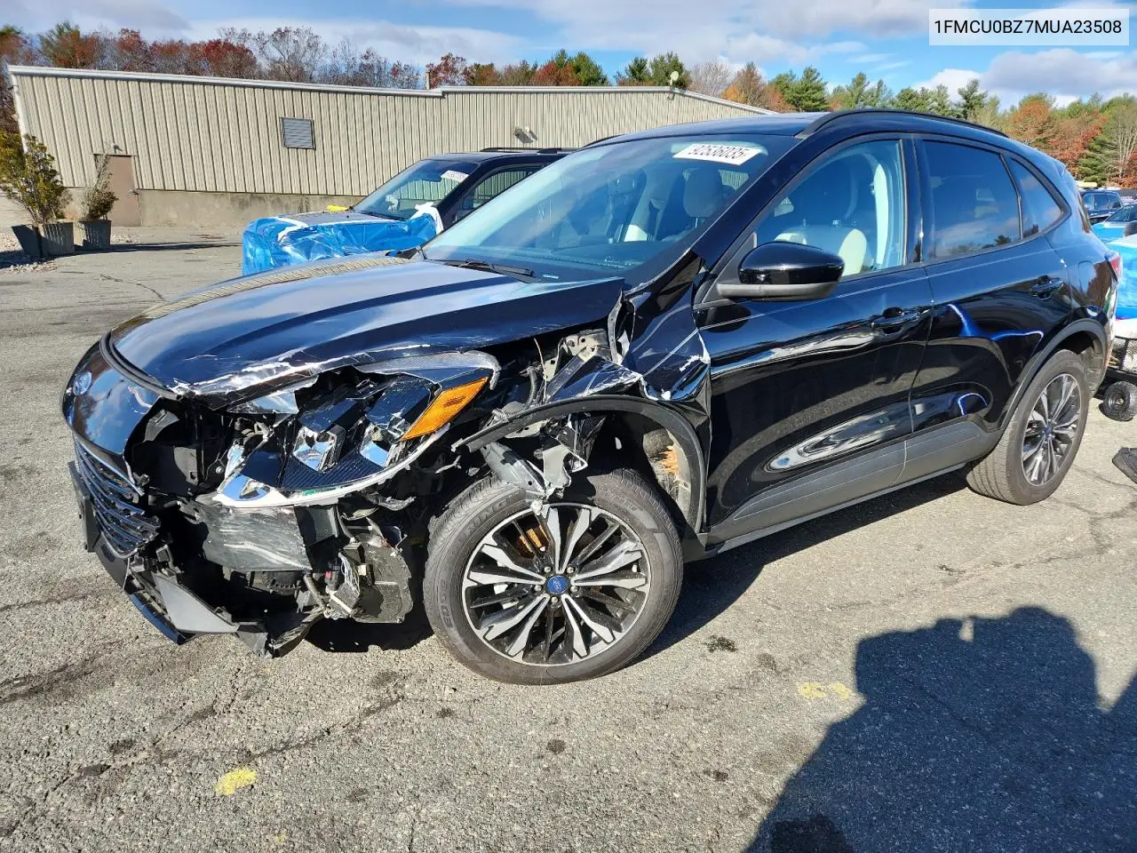 1FMCU0BZ7MUA23508 2021 Ford Escape Se