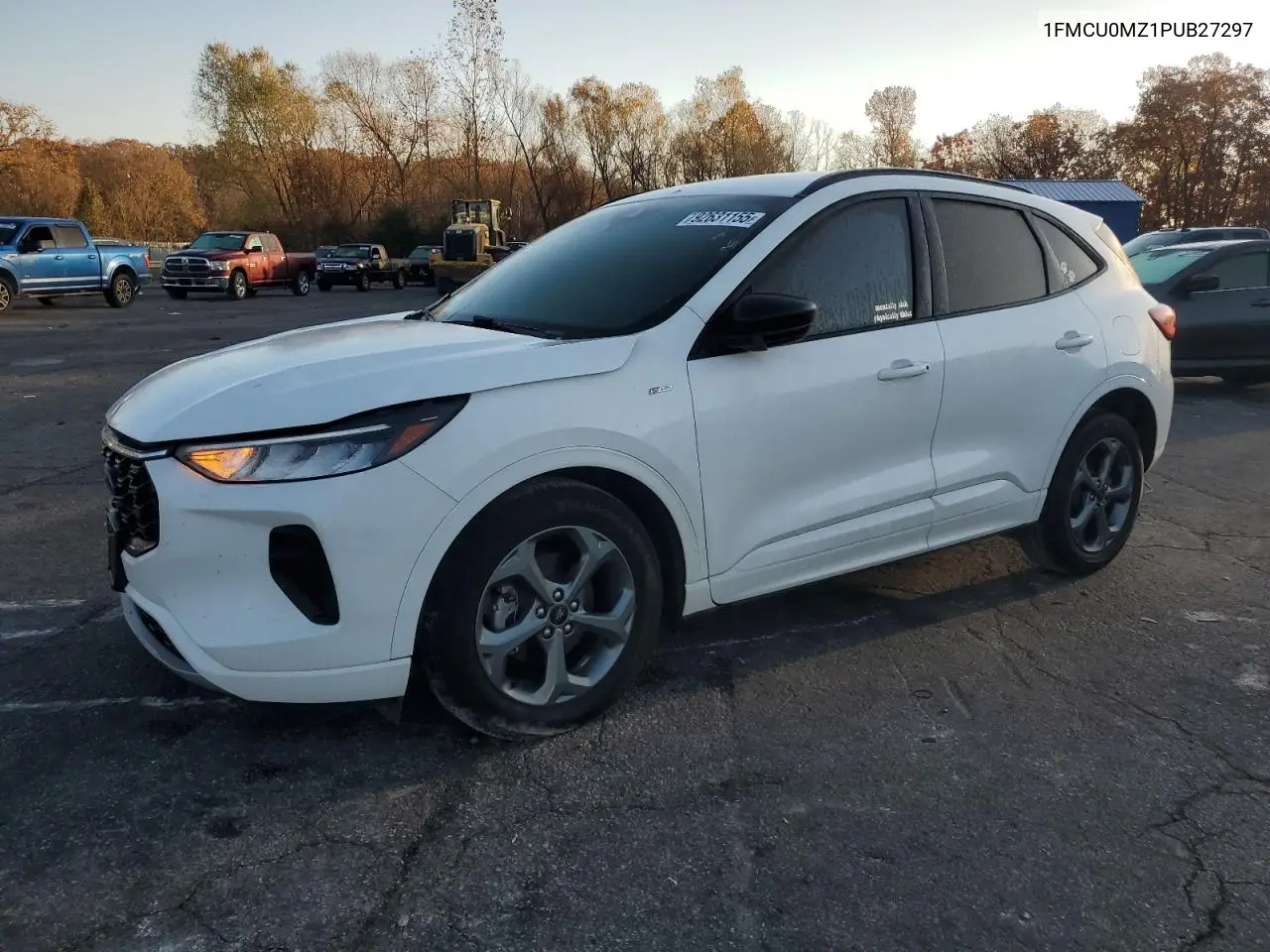 1FMCU0MZ1PUB27297 2023 Ford Escape St Line