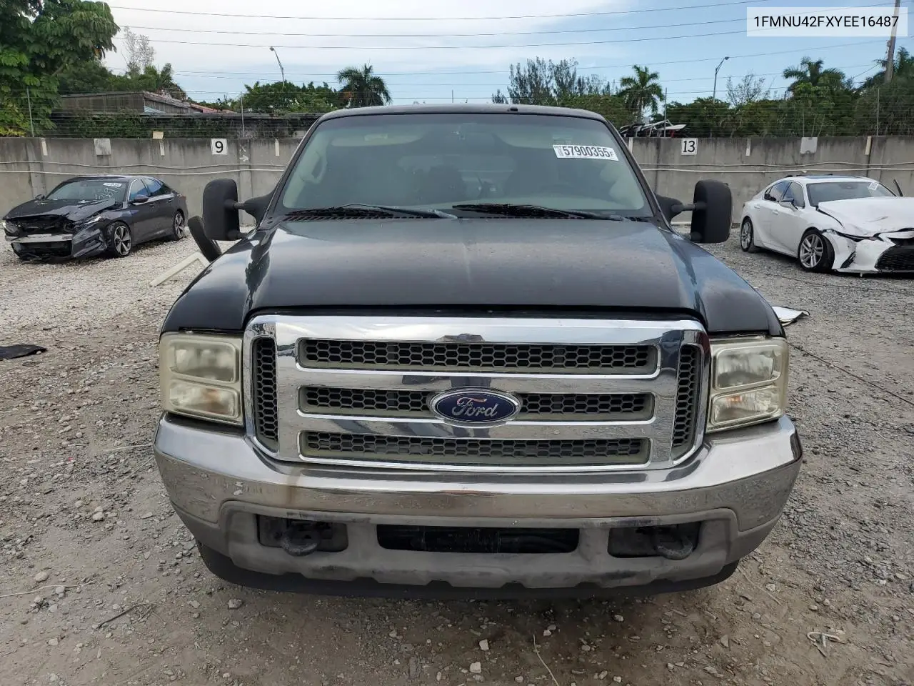 2000 Ford Excursion Limited VIN: 1FMNU42FXYEE16487 Lot: 57900355