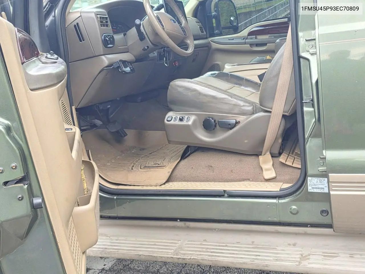 2003 Ford Excursion Eddie Bauer VIN: 1FMSU45P93EC70809 Lot: 62348006