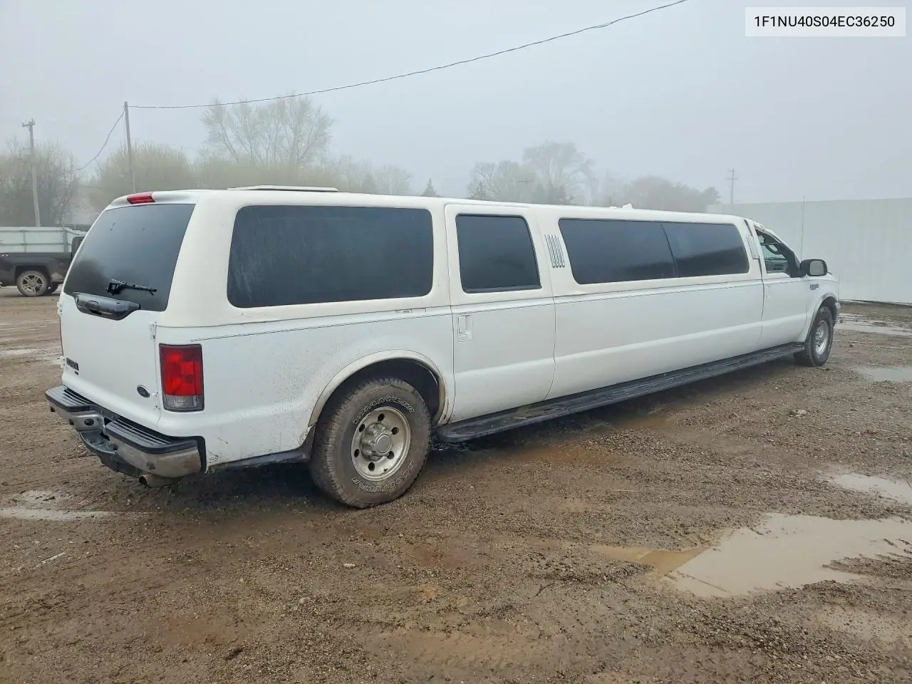 2004 Ford Excursion Xlt VIN: 1F1NU40S04EC36250 Lot: 53789666