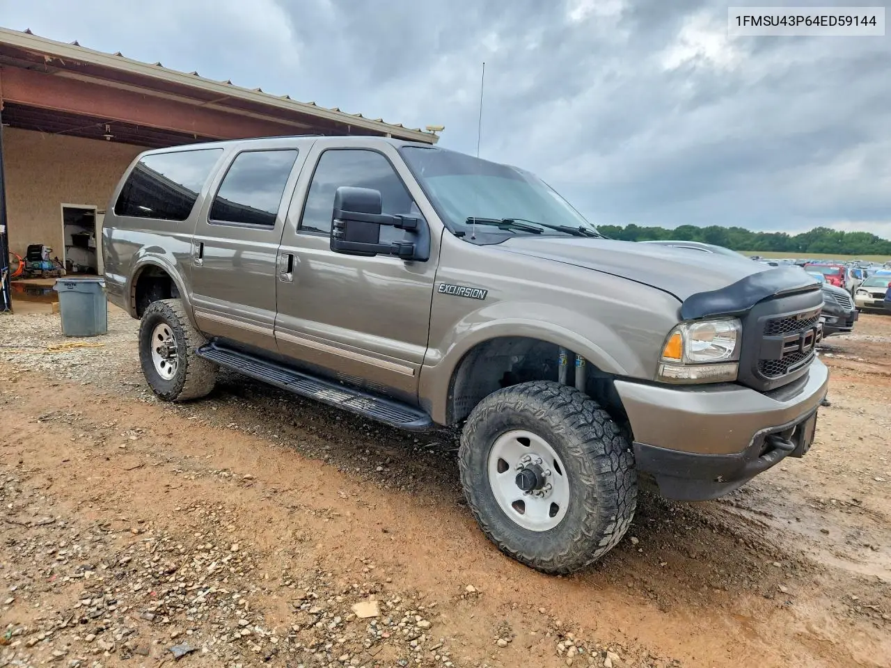 2004 Ford Excursion Limited VIN: 1FMSU43P64ED59144 Lot: 54522916
