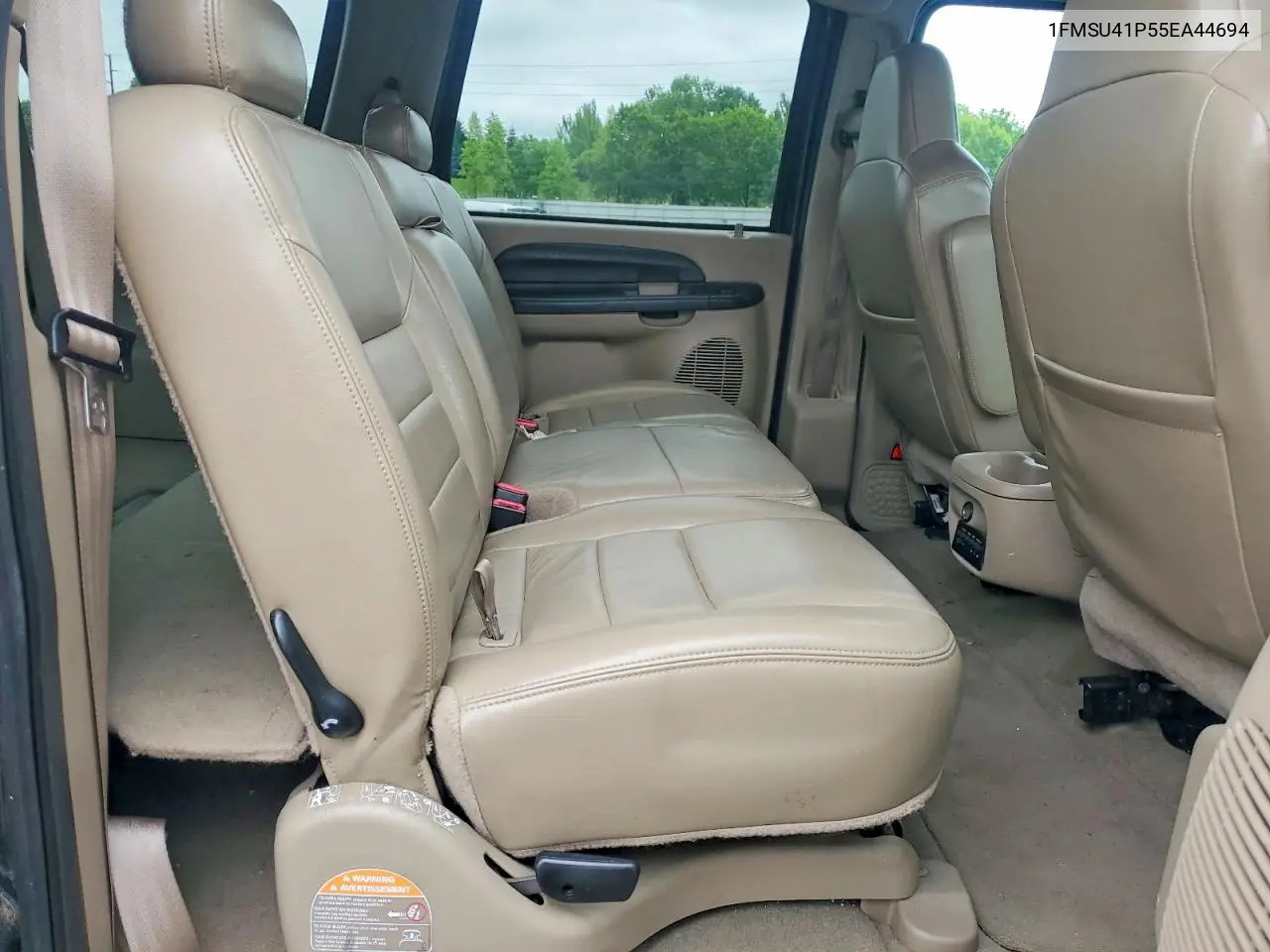 2005 Ford Excursion Xlt VIN: 1FMSU41P55EA44694 Lot: 53600446