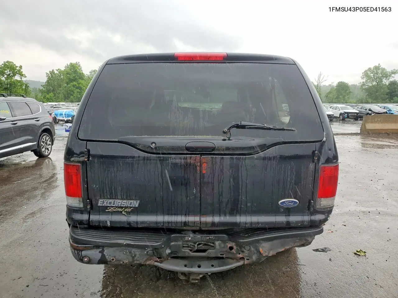 2005 Ford Excursion Limited VIN: 1FMSU43P05ED41563 Lot: 57908536