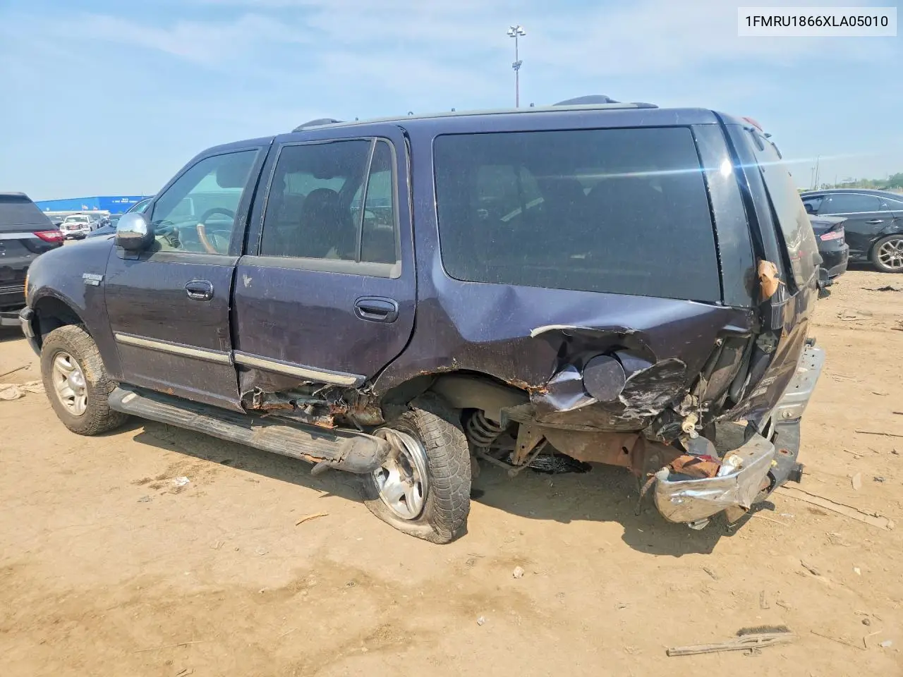 1999 Ford Expedition VIN: 1FMRU1866XLA05010 Lot: 58944996