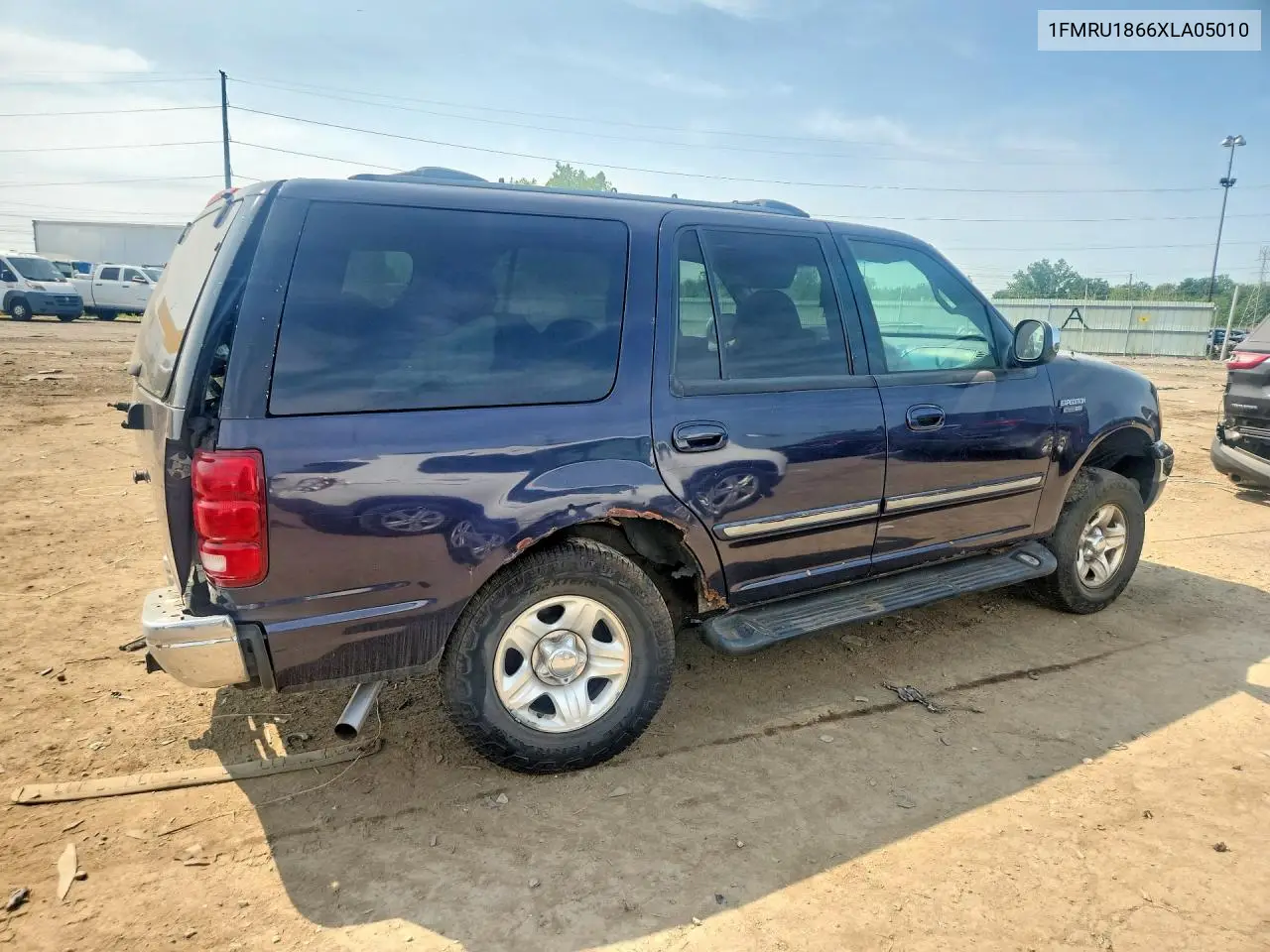 1999 Ford Expedition VIN: 1FMRU1866XLA05010 Lot: 58944996