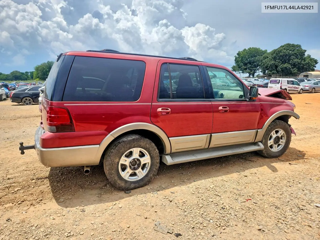 2004 Ford Expedition Eddie Bauer VIN: 1FMFU17L44LA42921 Lot: 61309576