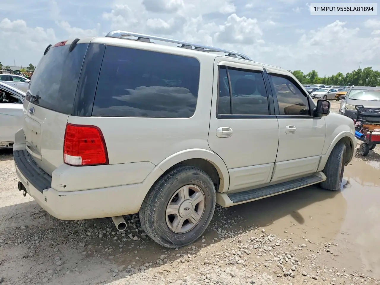 2006 Ford Expedition Limited VIN: 1FMPU19556LA81894 Lot: 61373156