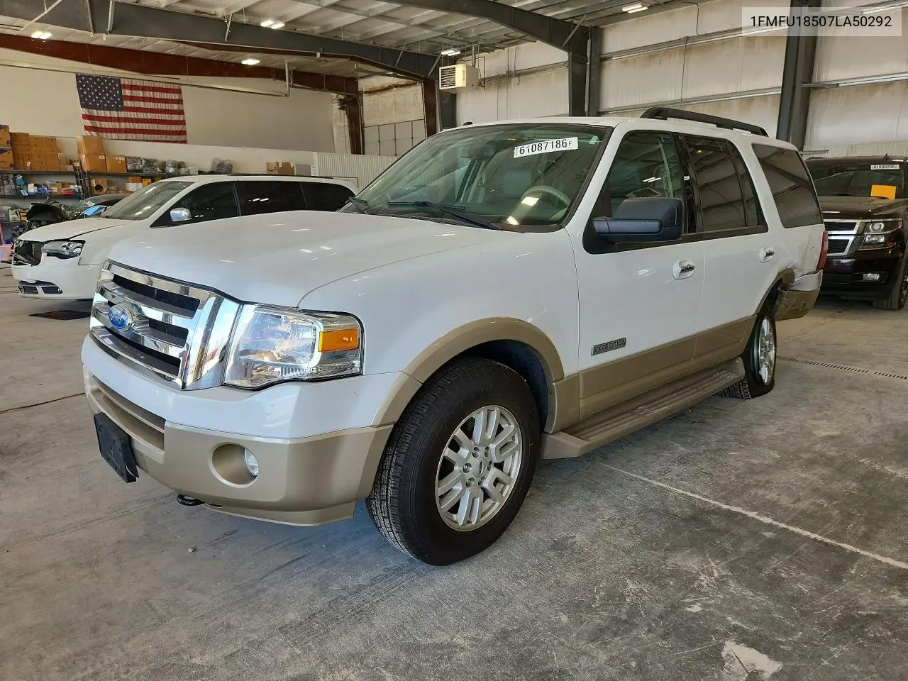 2007 Ford Expedition Eddie Bauer VIN: 1FMFU18507LA50292 Lot: 61087186