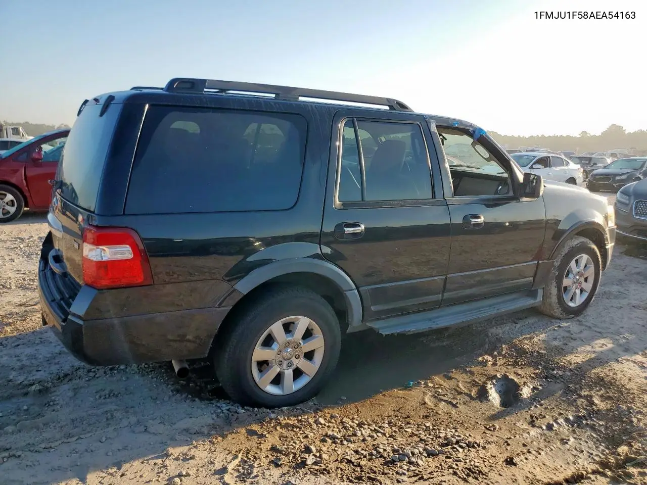 1FMJU1F58AEA54163 2010 Ford Expedition Xlt