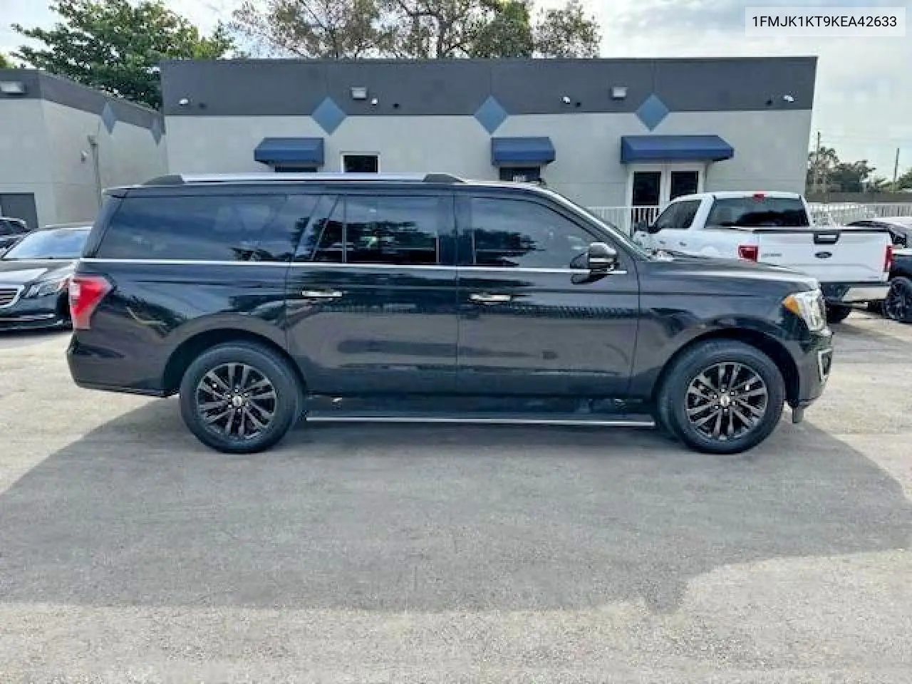 2019 Ford Expedition Max Limited VIN: 1FMJK1KT9KEA42633 Lot: 54830046