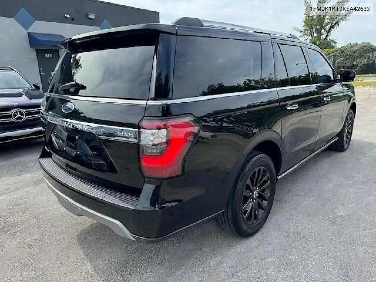 2019 Ford Expedition Max Limited VIN: 1FMJK1KT9KEA42633 Lot: 54830046