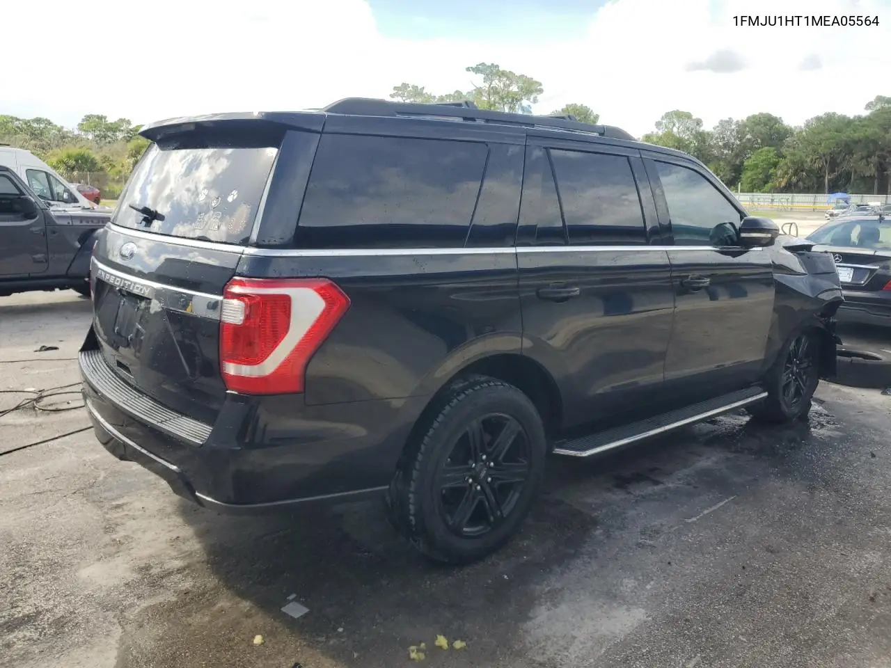 1FMJU1HT1MEA05564 2021 Ford Expedition Xlt