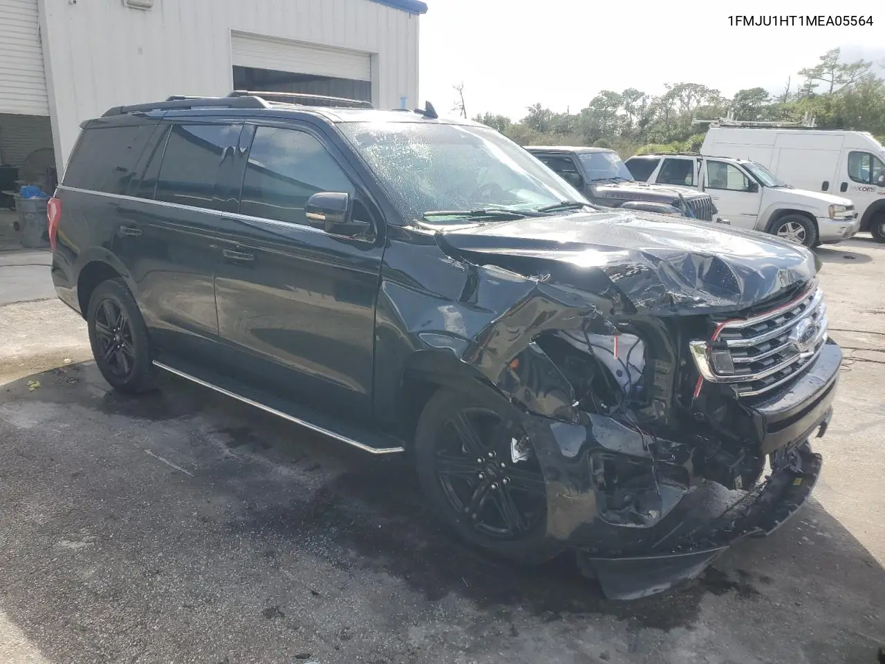 1FMJU1HT1MEA05564 2021 Ford Expedition Xlt