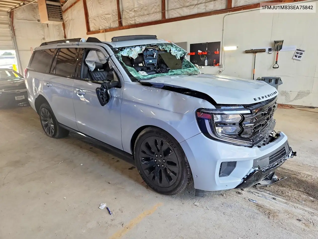 2025 Ford Expedition Platinum VIN: 1FMJU1M83SEA75842 Lot: 58727896