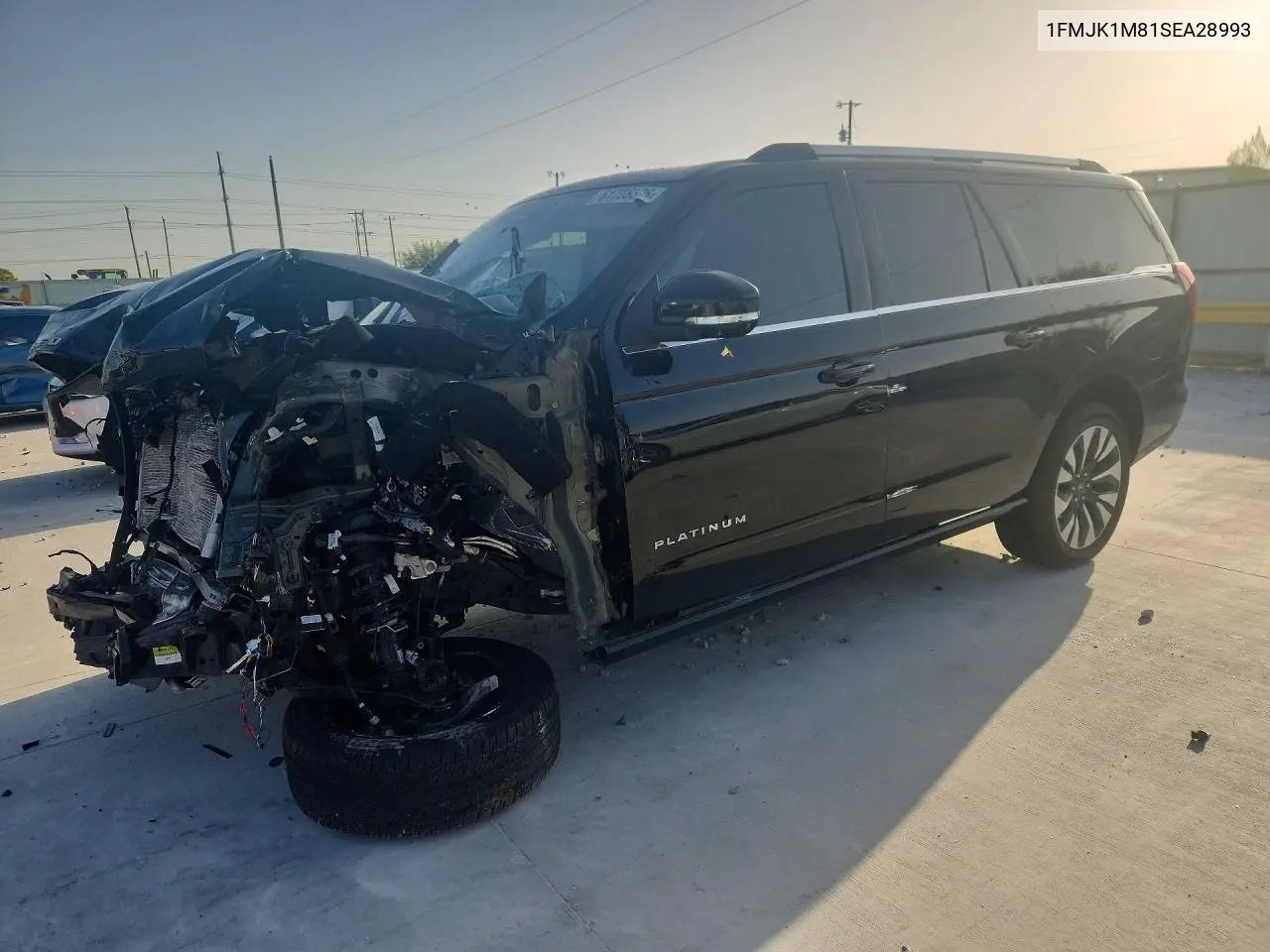 2025 Ford Expedition Max Platinum VIN: 1FMJK1M81SEA28993 Lot: 61708306