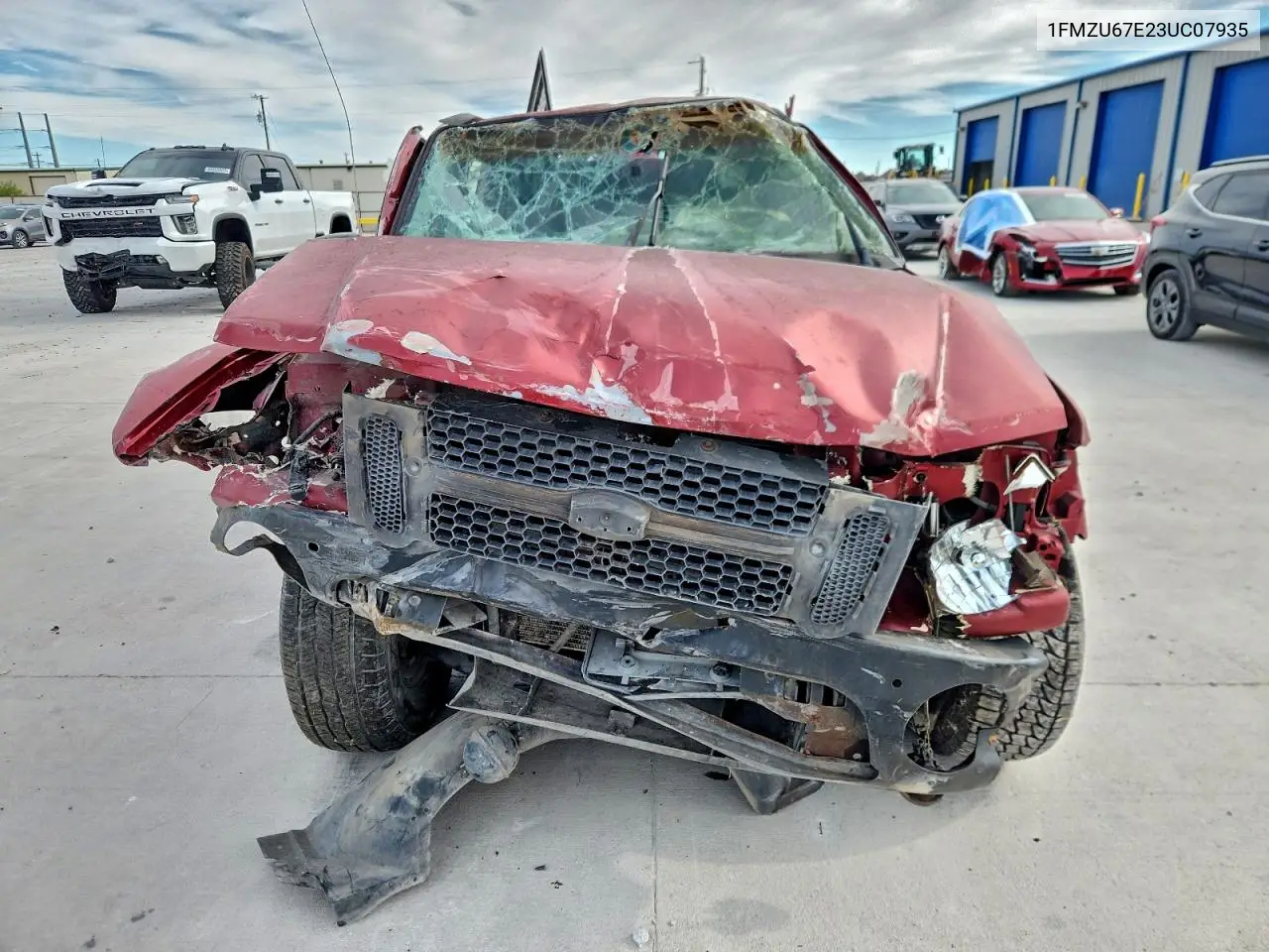 1FMZU67E23UC07935 2003 Ford Explorer Sport Trac