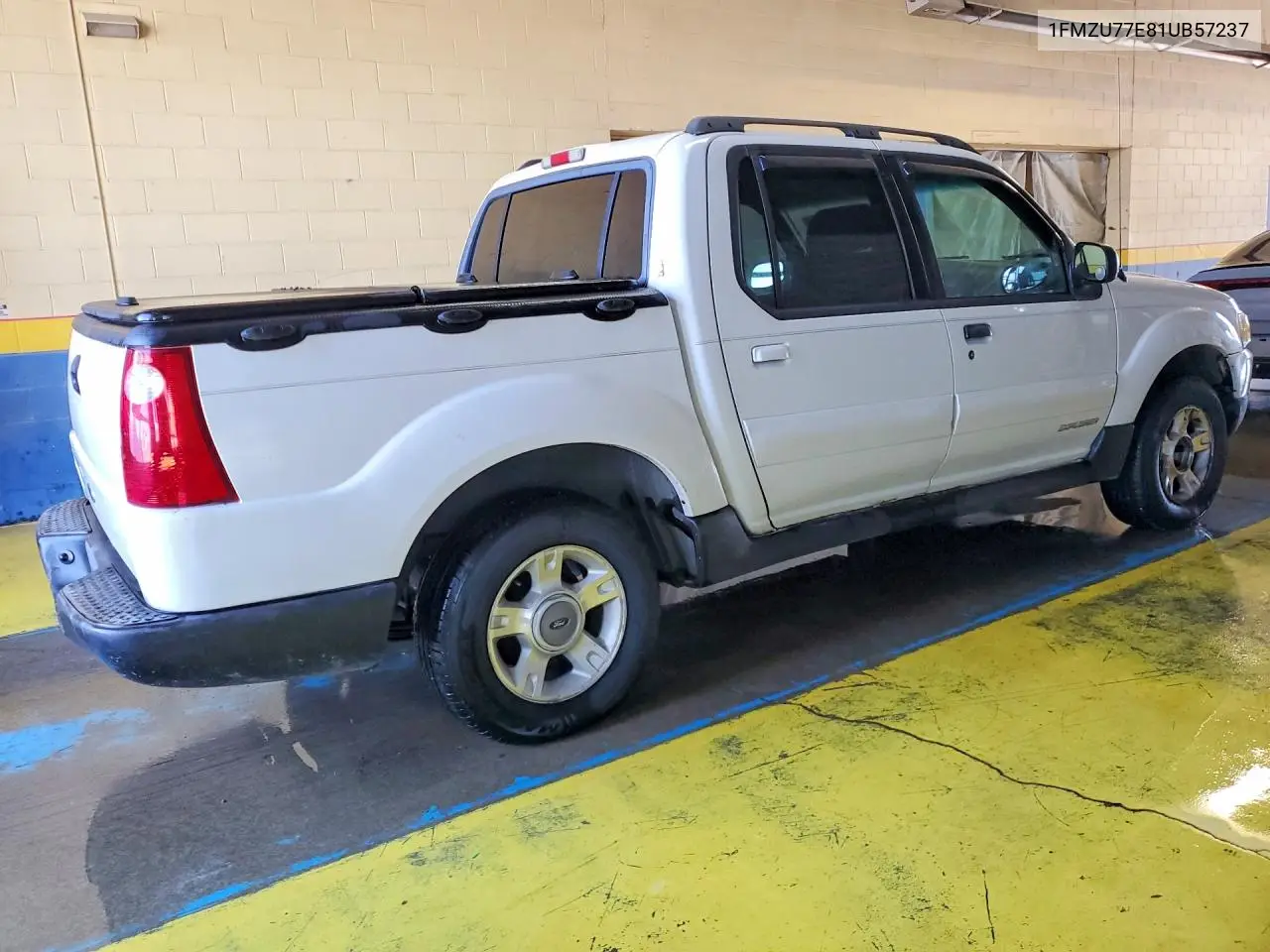 2001 Ford Explorer Sport Trac VIN: 1FMZU77E81UB57237 Lot: 53381646