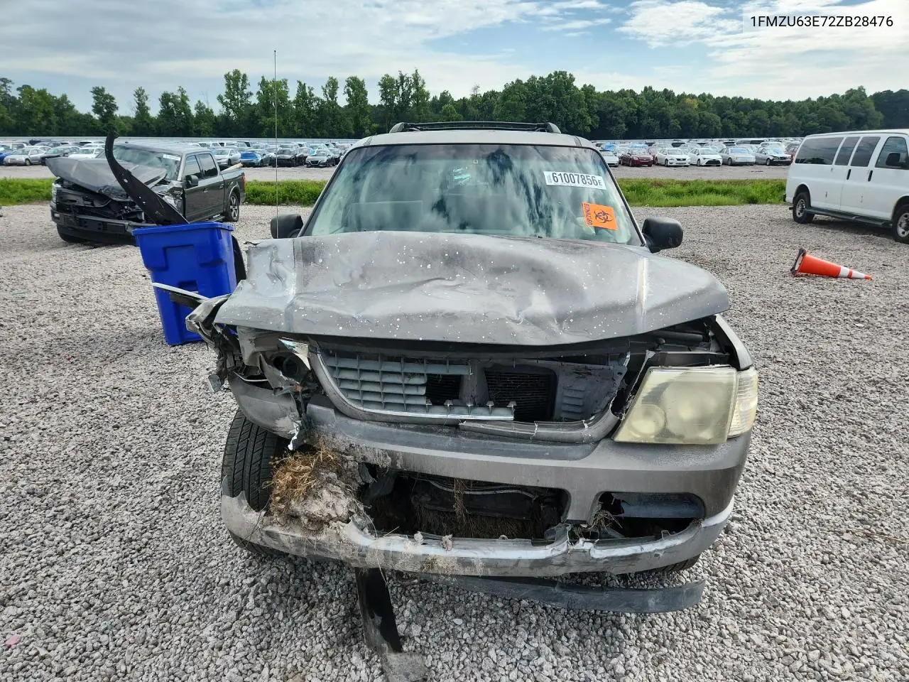 2002 Ford Explorer Xlt VIN: 1FMZU63E72ZB28476 Lot: 61007856