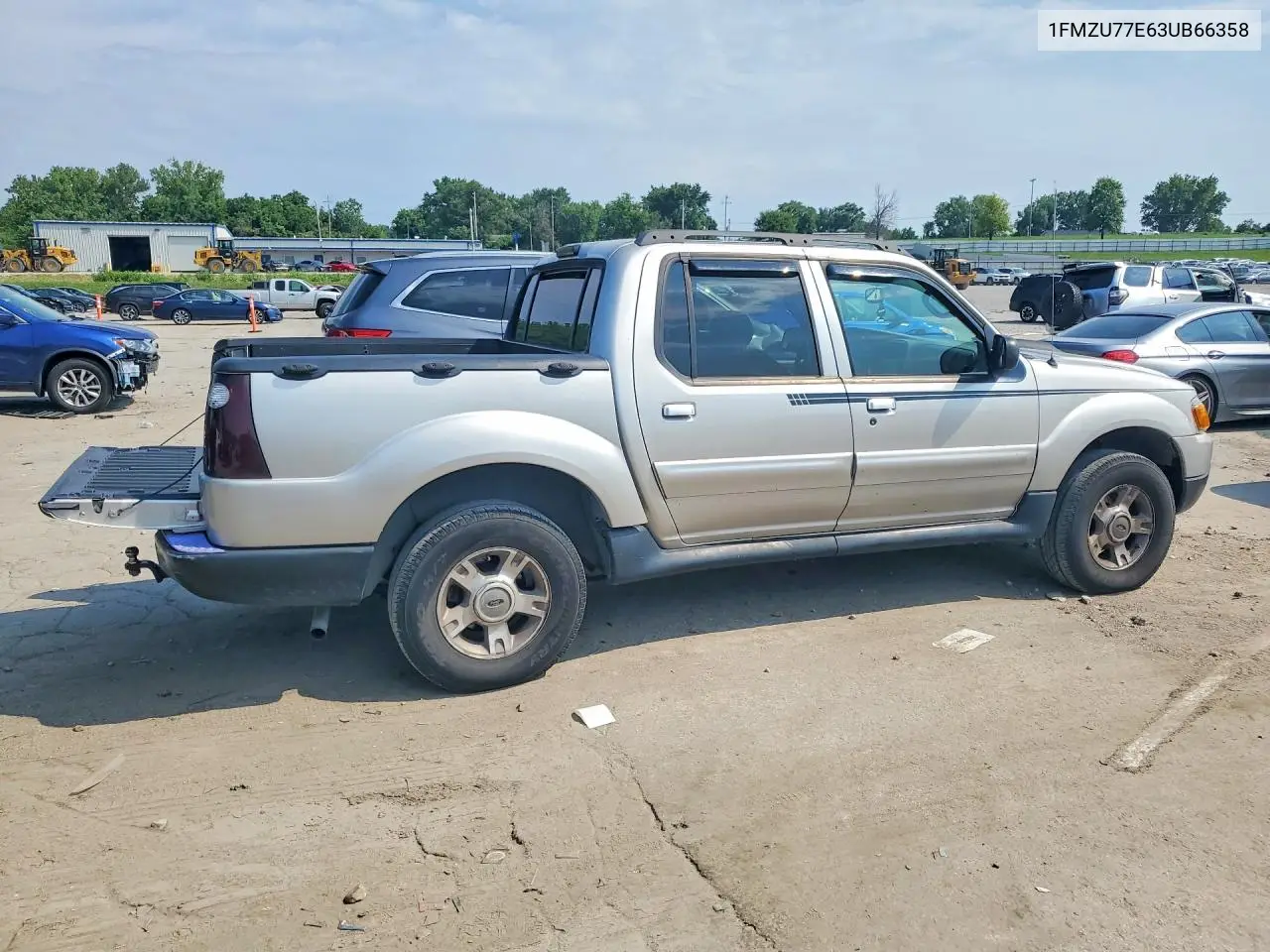 2003 Ford Explorer Sport Trac VIN: 1FMZU77E63UB66358 Lot: 60509786