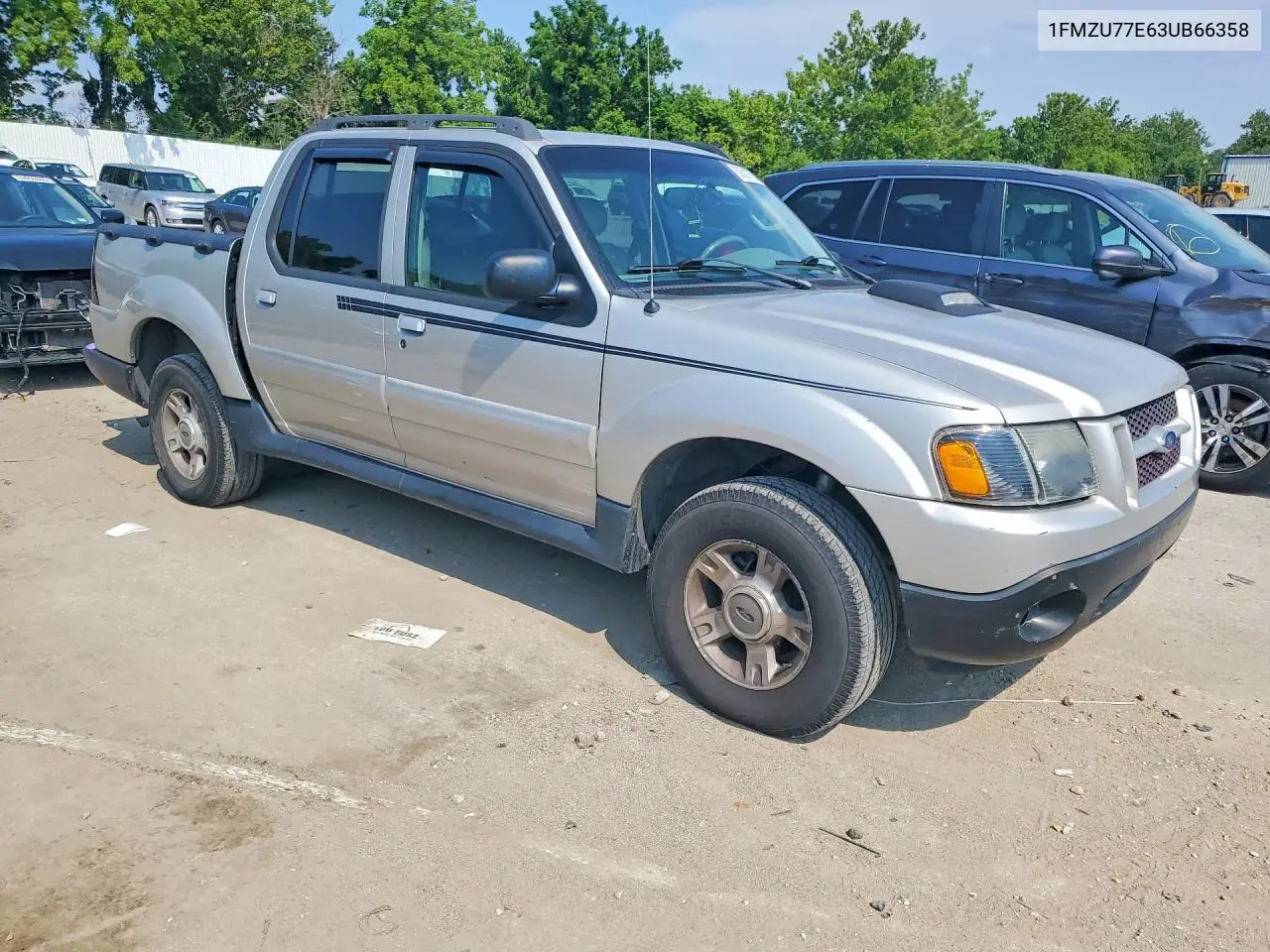 2003 Ford Explorer Sport Trac VIN: 1FMZU77E63UB66358 Lot: 60509786