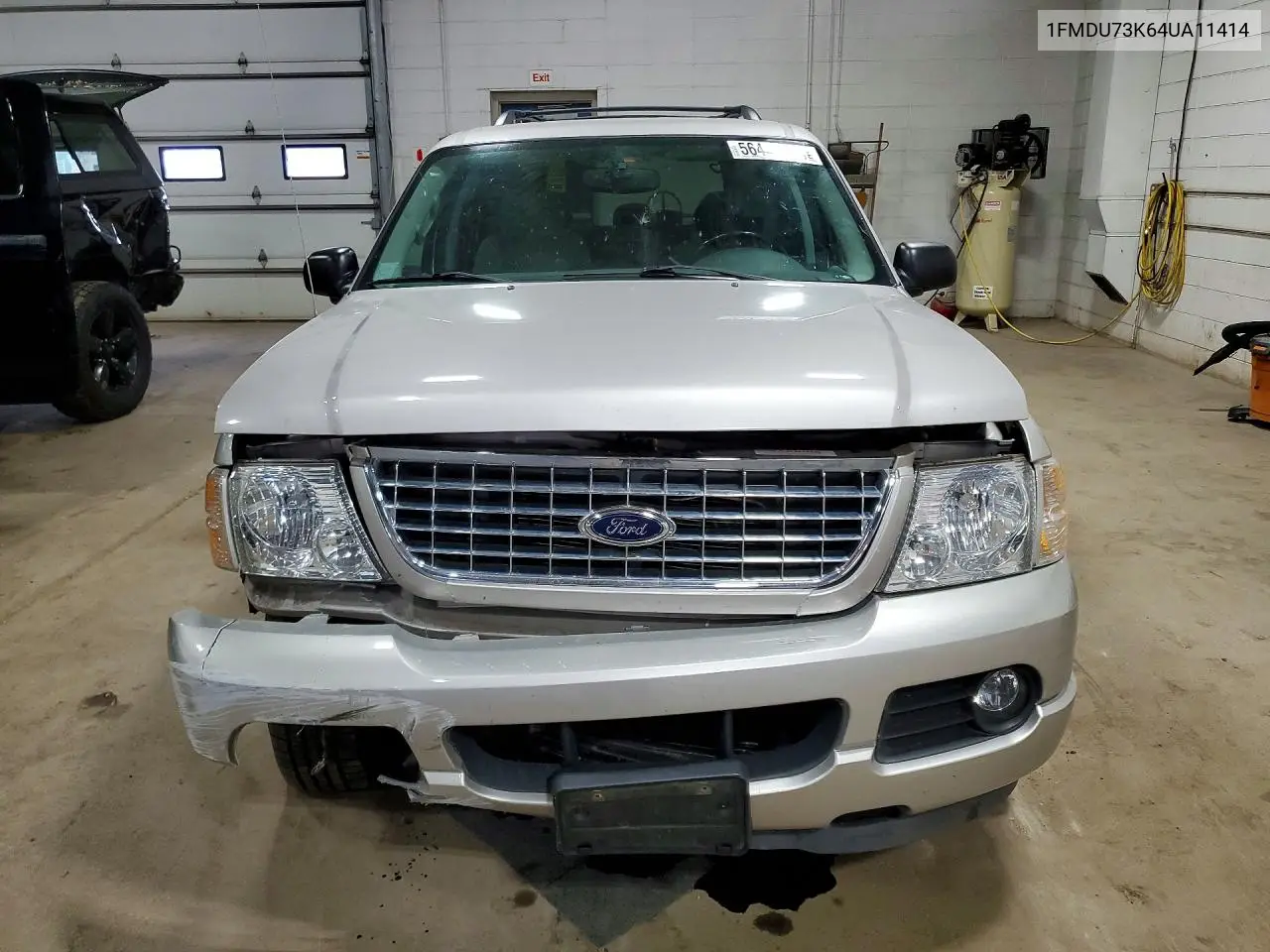 2004 Ford Explorer Xlt VIN: 1FMDU73K64UA11414 Lot: 56441096