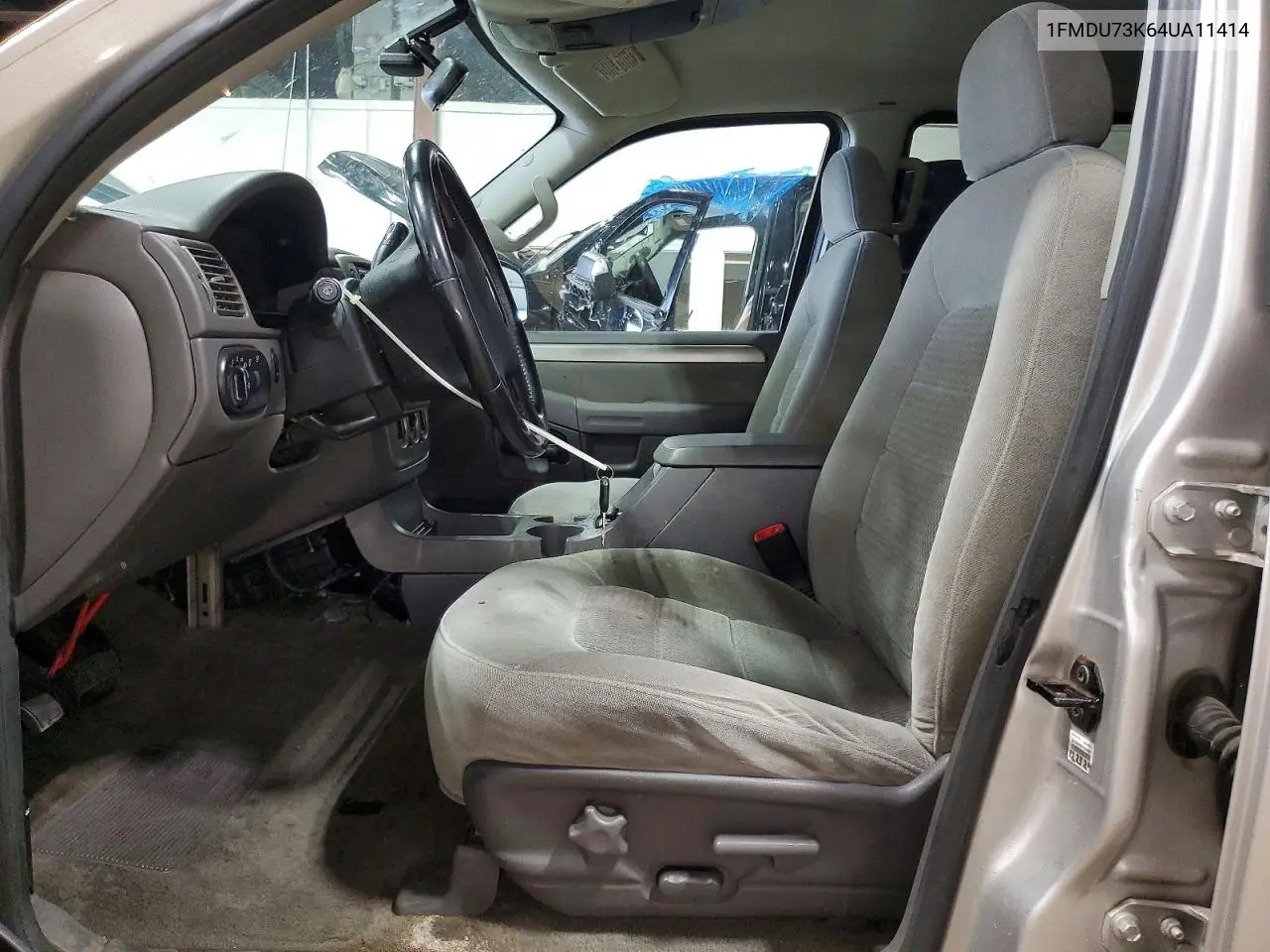 2004 Ford Explorer Xlt VIN: 1FMDU73K64UA11414 Lot: 56441096