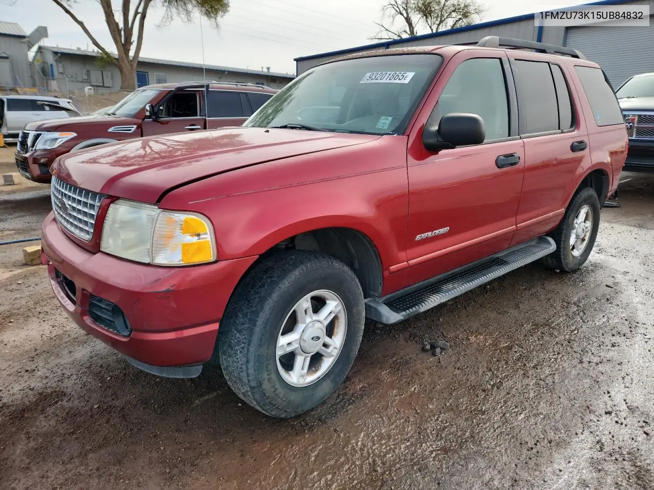 1FMZU73K15UB84832 2005 Ford Explorer Xlt